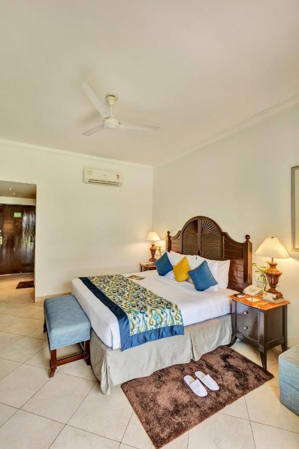 Club Mahindra Acacia Palms Hotel Colva Buitenkant foto