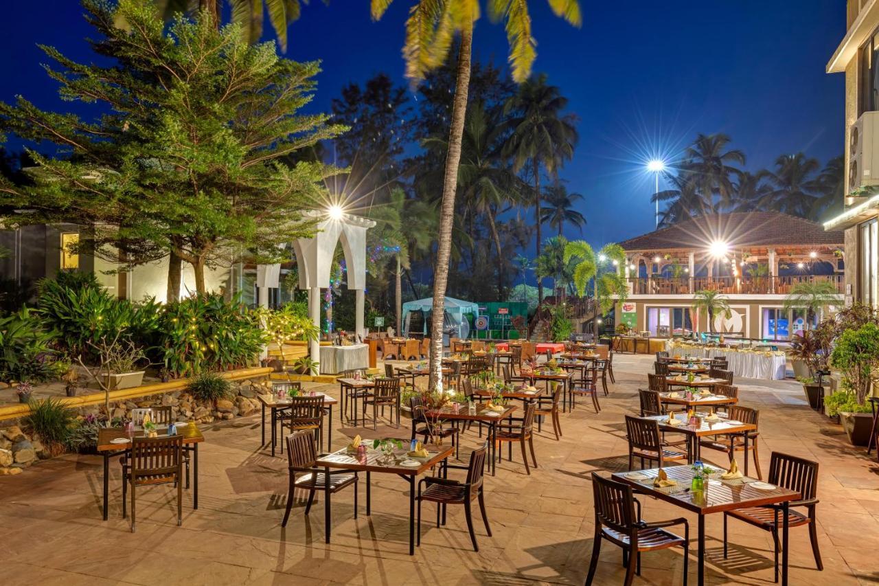 Club Mahindra Acacia Palms Hotel Colva Buitenkant foto
