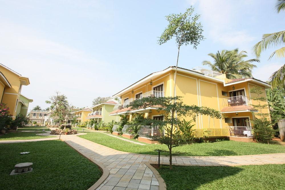 Club Mahindra Acacia Palms Hotel Colva Buitenkant foto