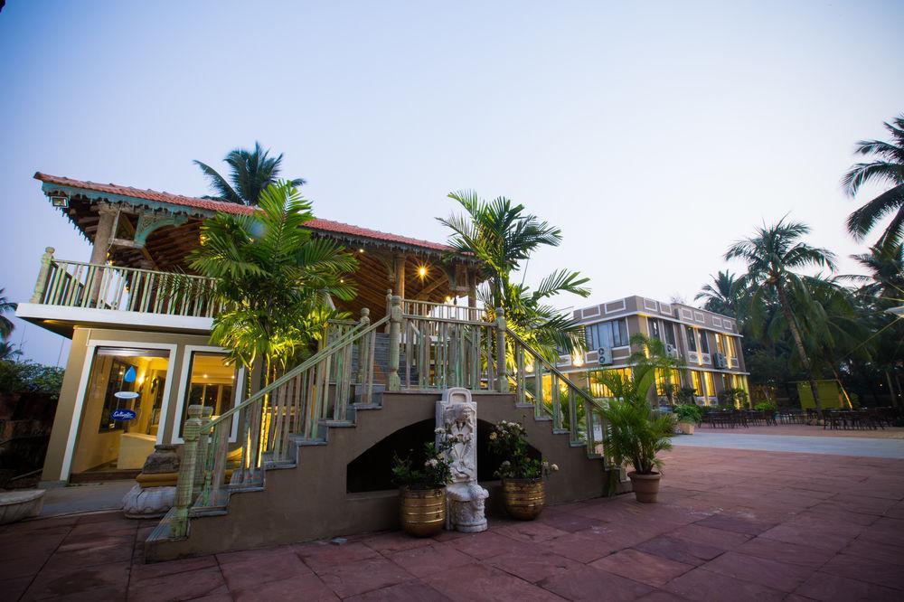 Club Mahindra Acacia Palms Hotel Colva Buitenkant foto